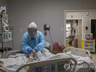 "예전만 못한 정부 지원…미 코로나 겨울나기 험로 예고"