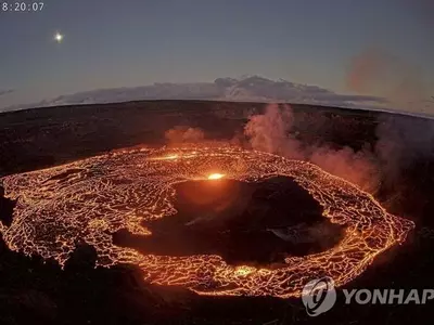 하와이 킬라우에아 화산 분출…옆화산 이어 한달만에 두번째