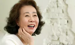 배우 윤여정, 할리우드 에이전시 CAA와 계약