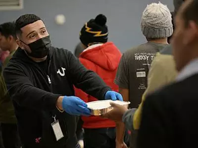 이민자 덕분에 발전했지만 감정은 복잡한 미국