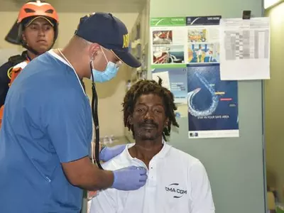 케첩회사, '카리브해 24일 케첩표류기' 섬나라 주민에 배 선물