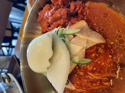 [비즈니스포커스] 삼봉냉면: 3월 한 달, 월요일은 '냉면 데이'