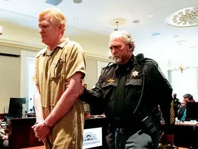 동영상 담긴 목소리… 명문가 변호사 가족살해극 덜미