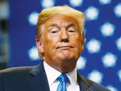 트럼프 ‘성추문’ 전격 기소…전직 대통령 최초