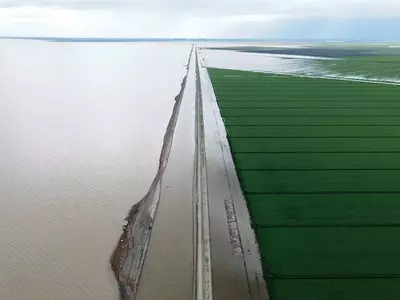 100년 전 사라졌던 호수 다시 생겨나