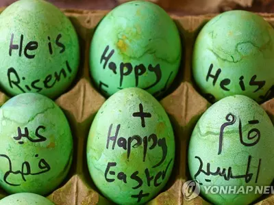 부활절인데 웬 감자…계란 '금값'에 '부활절 감자' 대체제로