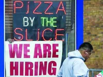 고용 증가세 둔화… 일자리 23만6천개↑