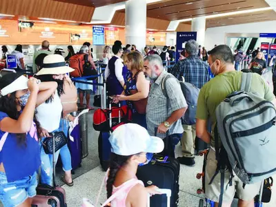 ‘여행 수요 증가… 팬데믹 이전의 74%까지 회복’