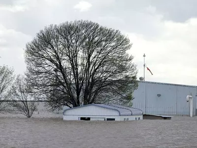 기록적 폭설 서부… 눈 녹으면서 ‘홍수 비상’