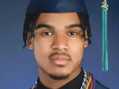 [화제] 180개 대학 동시 합격 미 고교생