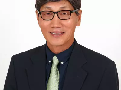 [전문가 칼럼] 보험, 그것이 알고 싶다-메디케어 파트 C 와 D 의 중복 가입 금지