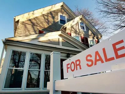 “이사하고 싶지만 3%대 모기지 절대 포기 못해”