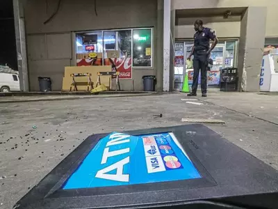 애틀랜타 주유소 ATM 통째로 도난