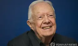 "'호스피스 돌봄' 지미 카터 잘 지내…10월 99세 생일 맞을 것"