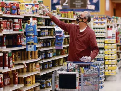 원자재값 내려도 가격 올려…‘인플레 핑계’ 폭리