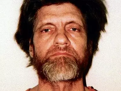 ‘유나바머’ 카진스키 수감 중 사망