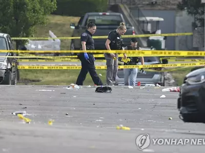 시카고 인근 노예해방일 축제서 총격…1명 사망·22명 부상