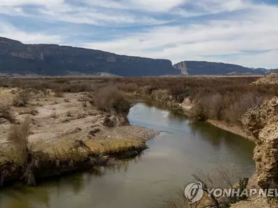 118도 폭염속 등산하던 30대 남성·아들 숨져