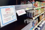 한국산 소금 ‘귀하신 몸’… 진열되기 무섭게 팔려