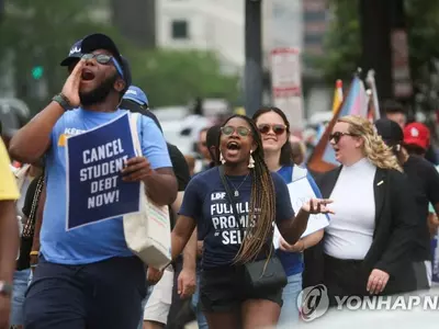 80만명 학자금 빚 390억 달러 탕감