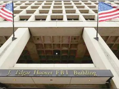 이사 준비하는 FBI 본부, 3개 도시서 유치전 후끈