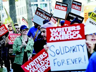 작가·배우 파업 장기화…“경제 버팀목 할리웃 흔들”