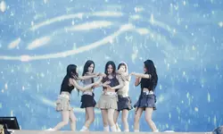 시카고 대형 음악축제 무대 선 뉴진스…7만 관객 떼창