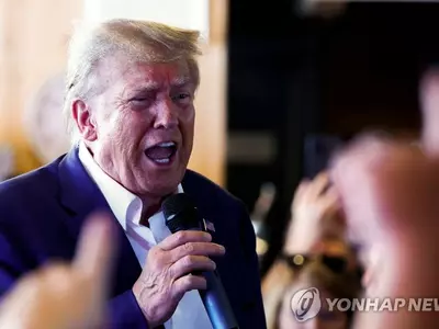 "트럼프, 풀턴 카운티 구치소에 24일 자진 출두 계획"