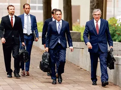 트럼프 ‘대선 불복’ 재판, 공화 경선 수퍼화요일 전날 시작