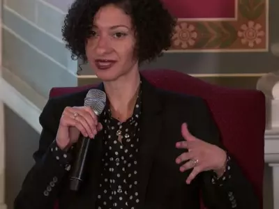 H.O.T. '찐팬'이었던 소녀…첫 흑인 입자물리학 교수 됐다