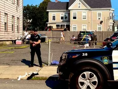 보스턴 교외 파티장에서 총격…1명 사망·6명 부상