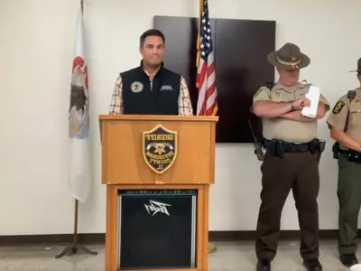 고속도로서 암모니아 싣고가던 트럭 충돌…최소 5명 사망