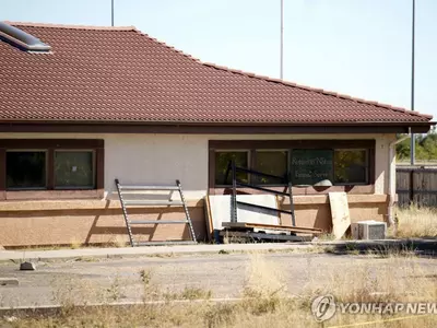 콜로라도 장례식장서 부패한 시신 189구 수습…불법영업 추정