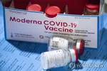 모더나 백신 두번 맞으면 최소 6개월 항체 지속