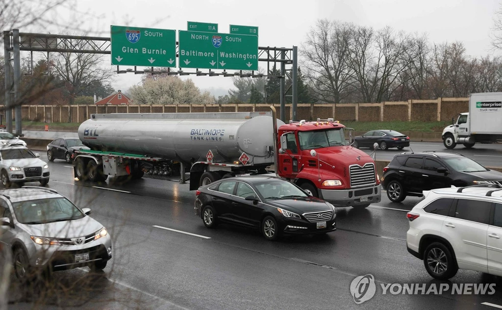 미국 고속도로의 차량[AFP 연합뉴스 자료사진. 재판매 및 DB 금지]