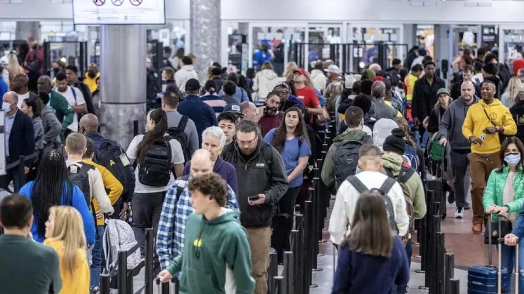 붐비는 애틀랜타 국제공항.<사진=Shutterstock>