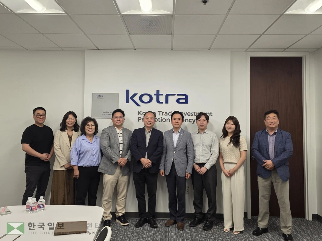 7월 30일 월드옥타 애틀랜타 임원들과 애틀랜타 무역관 직원들이 상호협력 사업에 대해 논의하는 자리를 가졌다.