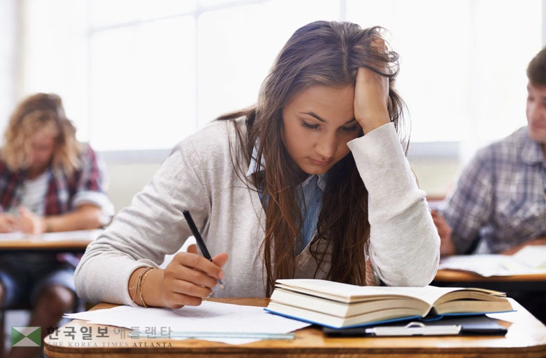 최근 학업과 입시, SNS, 팬데믹 이후의 정신 건강 위협까지 더해지며 10대들이 겪는 스트레스는 부모의 상상을 초월하는 수준이다.	 								     <사진=Shutterstock>