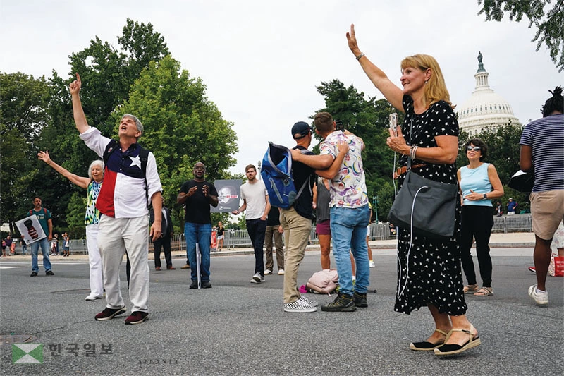  플로리다가 전국에서 종교 자유를 가장 잘 보호하는 주로 조사됐다. 플로리다주는 학교 선택권 확대, 비상사태 시 교회를 필수 서비스로 지정, 학교 내 목회자 프로그램 신설 등의 법안을 추진해왔다. [로이터]