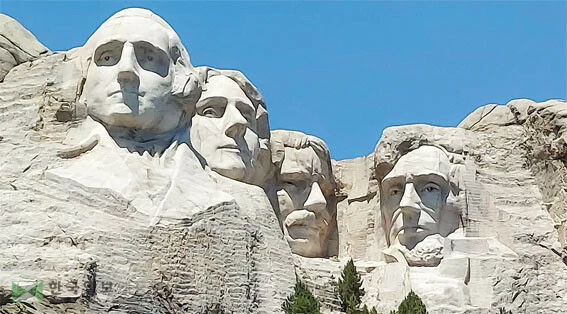 마운트 러시모어 전경.								   			    <삼호관광 제공>