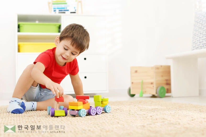 최근 암벽 등반 시설, 밧줄 그네, 스펀지 풀까지 갖춘 놀이방이 주목받고 있다.<사진=Shutterstock>