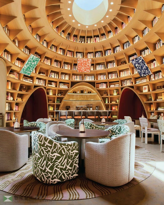 루이비통의 한국‘르 카페 루이비통’ 모습.                      <루이비통 제공>