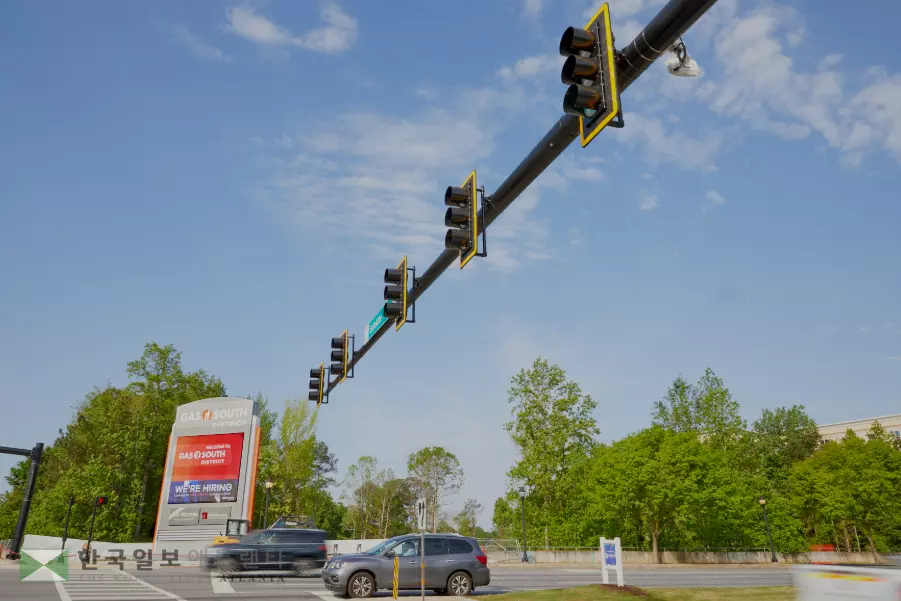 귀넷 경찰과의 협약에 따라 슈가로프 CID에 35대의 감시카메라가 추가로 설치된다.<사진=슈가로프 CID 홈페이지>