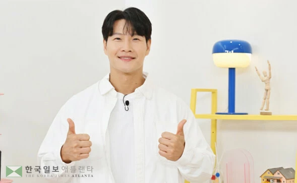  가수 김종국이 2일 오전 온라인으로 진행된 KBS 2TV 예능 ‘옥탑방의 문제아들’ 제작발표회에 참석해 포즈를 취하고 있다. /사진제공=KBS 