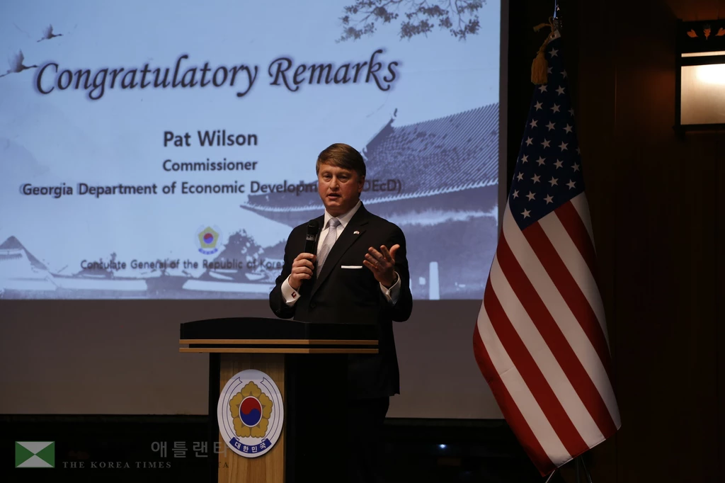 팻 윌슨 조지아주 경제개발부 장관의 축사 모습.