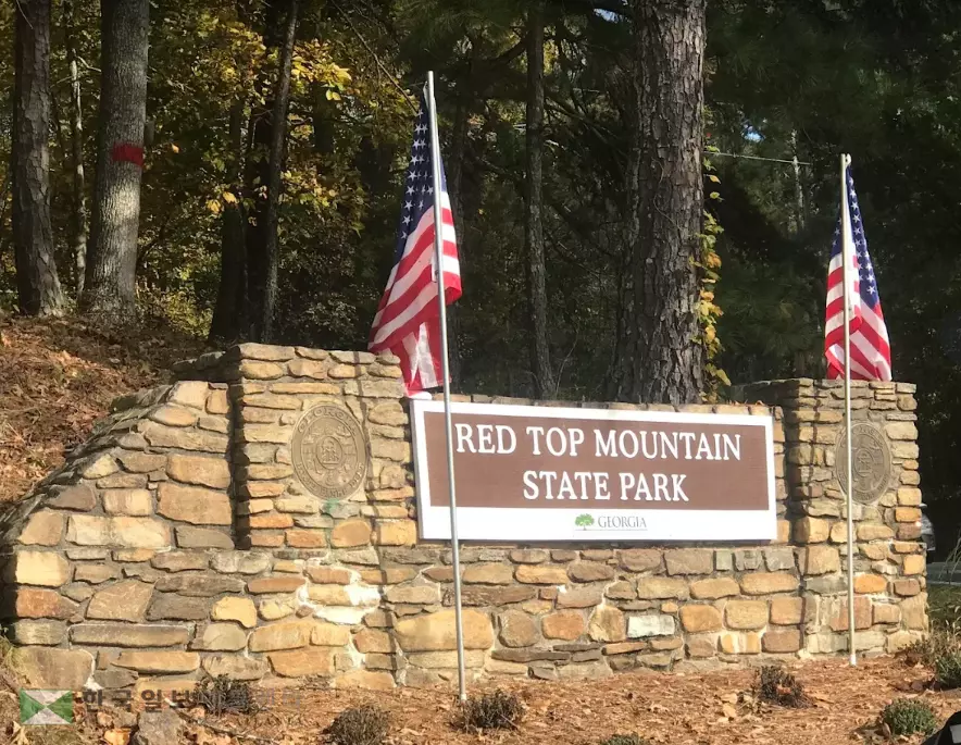 메트로 애틀랜타 북서쪽에 있는 레드 탑 마운틴 주립공원 입구. 유르트 1박에 120달러로 타주 주립공원보다 비싸다는 평을 받고 있어 요금 추가 인상시 반발도 예상된다.<사진=주립공원 웹사이트>