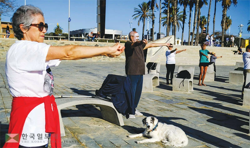  베이비 붐 세대의 자산이 85조 달러를 넘어선 것으로 집계됐다. 과거 경제 호황기에 높은 저축을 한 것이 이들 자산 형성의 주요 경로로도 조사됐다. [로이터]