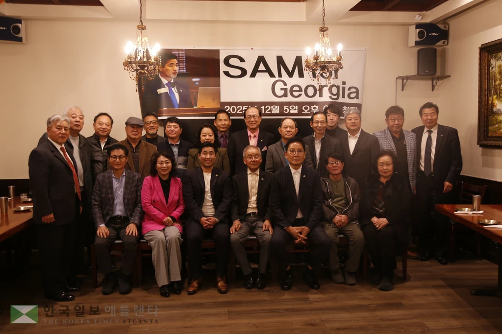 지난 5일 청담에서 열린 샘박 의원 후원의 밤 참석자들이 한자리에 모였다.