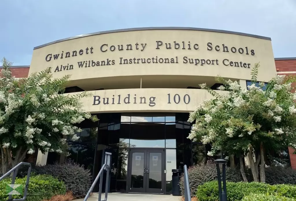 귀넷 카운티 교육위원회는 설문조사와 수십차례의 주민회의를 통해 수렴된 의견을 바탕으로 차기 교육감 자격 요건과 보수를 확정 발표했다.