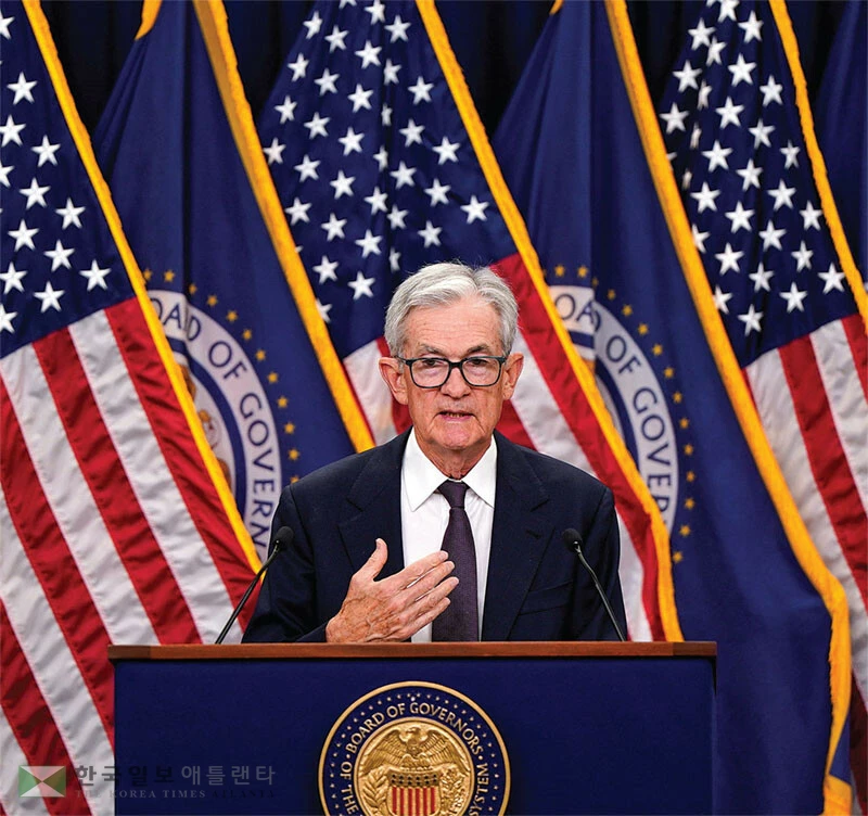  연준이 최근 올해 들어 세 번째로 기준금리를 인하했다. 인하폭은 0.25%포인트의 소폭으로 소비자 재정에 당장 영향을 미칠 것으로는 전망되지 않는다. [로이터]